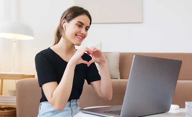 Những ý tưởng hẹn hò có thể thử khi bạn yêu xa