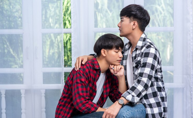 Có nên yêu tiếp nếu gia đình ngăn cấm không