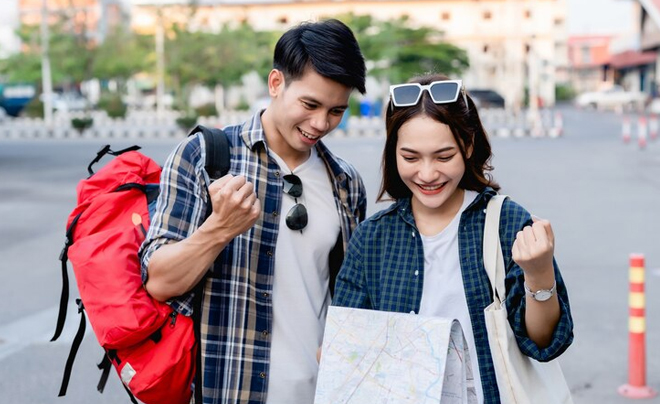 Bí kíp thả thính ghép đôi du lịch để đi một mình, về có đôi