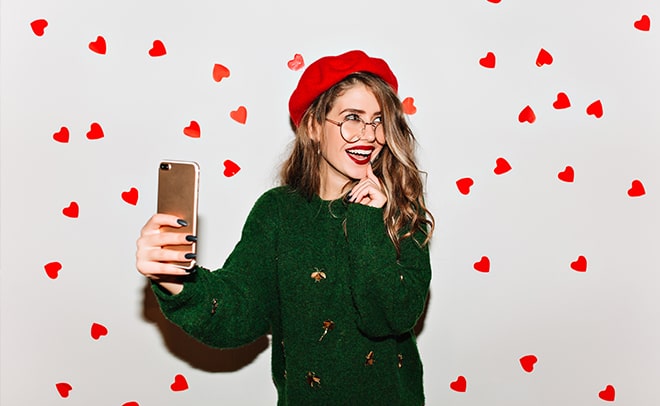 Các cách nhắn tin với crush không bị nhạt nhẽo