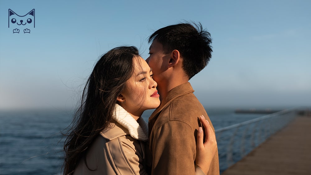 Cảm nắng là gì? Vì sao có người yêu rồi, bạn vẫn cảm nắng?