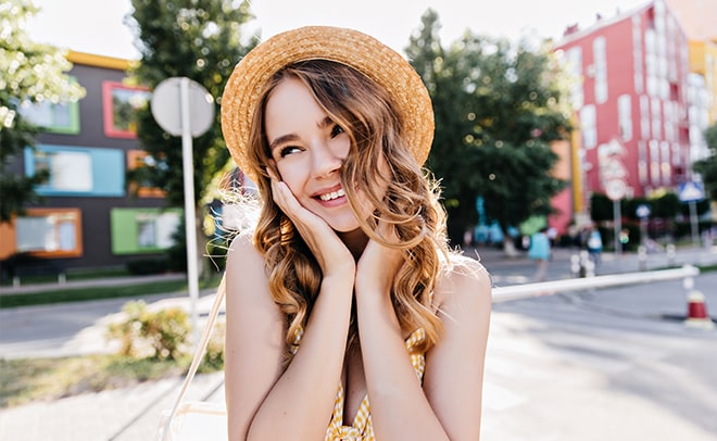 Khi crush bật đèn xanh: Hãy chủ động tiến công đúng cách