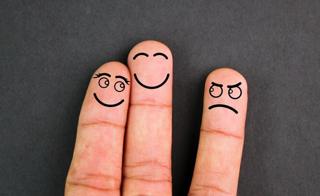 Giải mã nỗi buồn khi người từng thích bạn lại yêu người khác