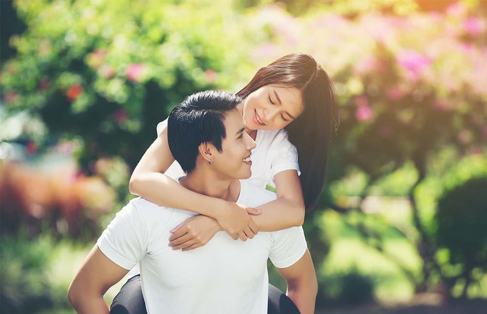 Hẹn hò và yêu đương có gì giống và khác nhau