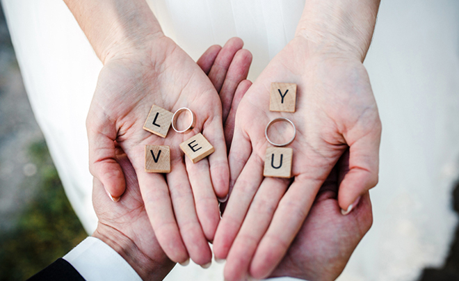 Làm sao để thoát ra khỏi mối quan hệ tay ba