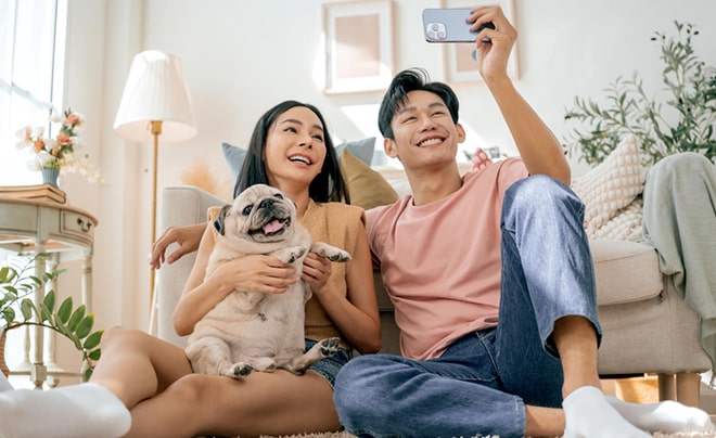 App hẹn hò có phải là liều thuốc cho người độc thân lâu năm