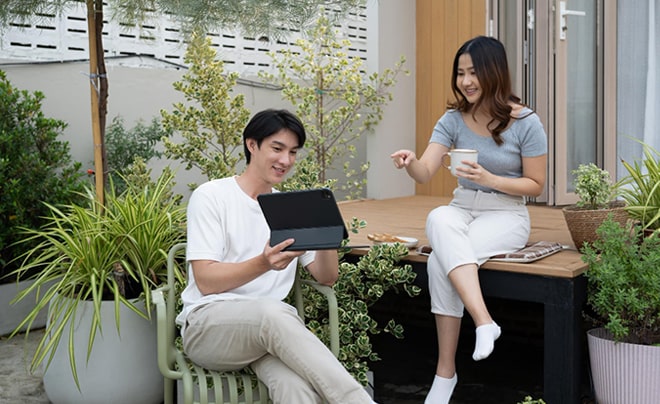 Sử dụng bùa yêu, vật phẩm phong thủy để tìm duyên