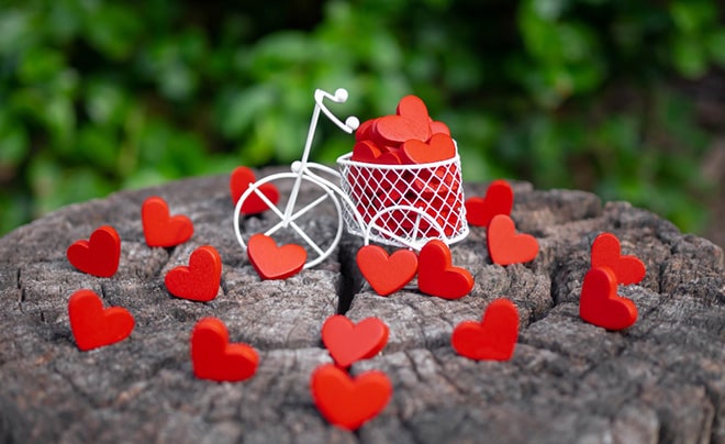 Benching là gì? Nguyên nhân khiến người ta benching