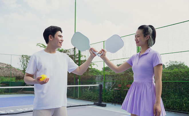 Cách tìm người yêu trên sân Pickleball