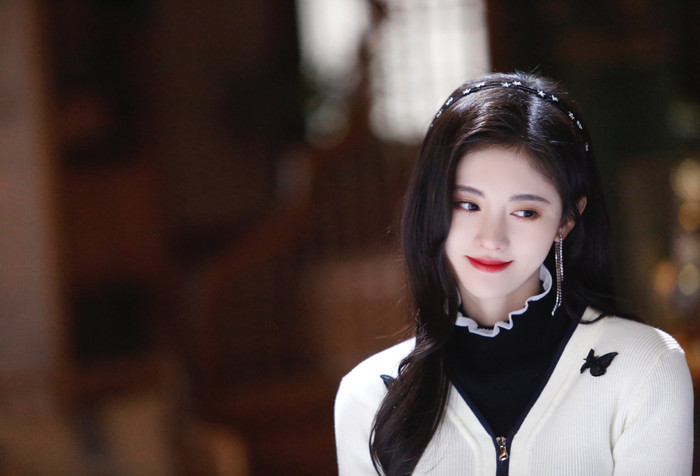 Giải mã tâm lý của con gái khi biết yêu